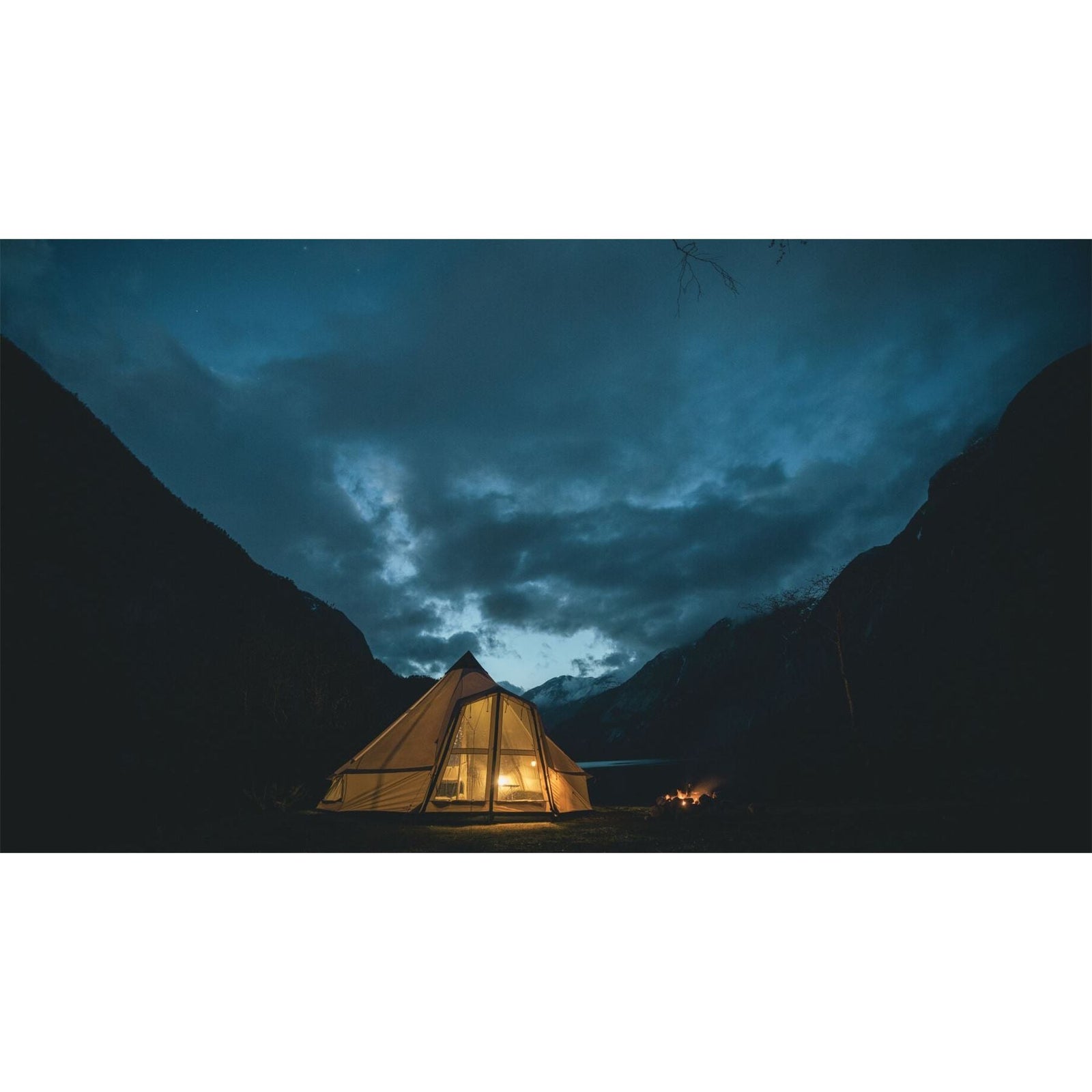 Robens Settler Sky 10 Berth Poled Tent