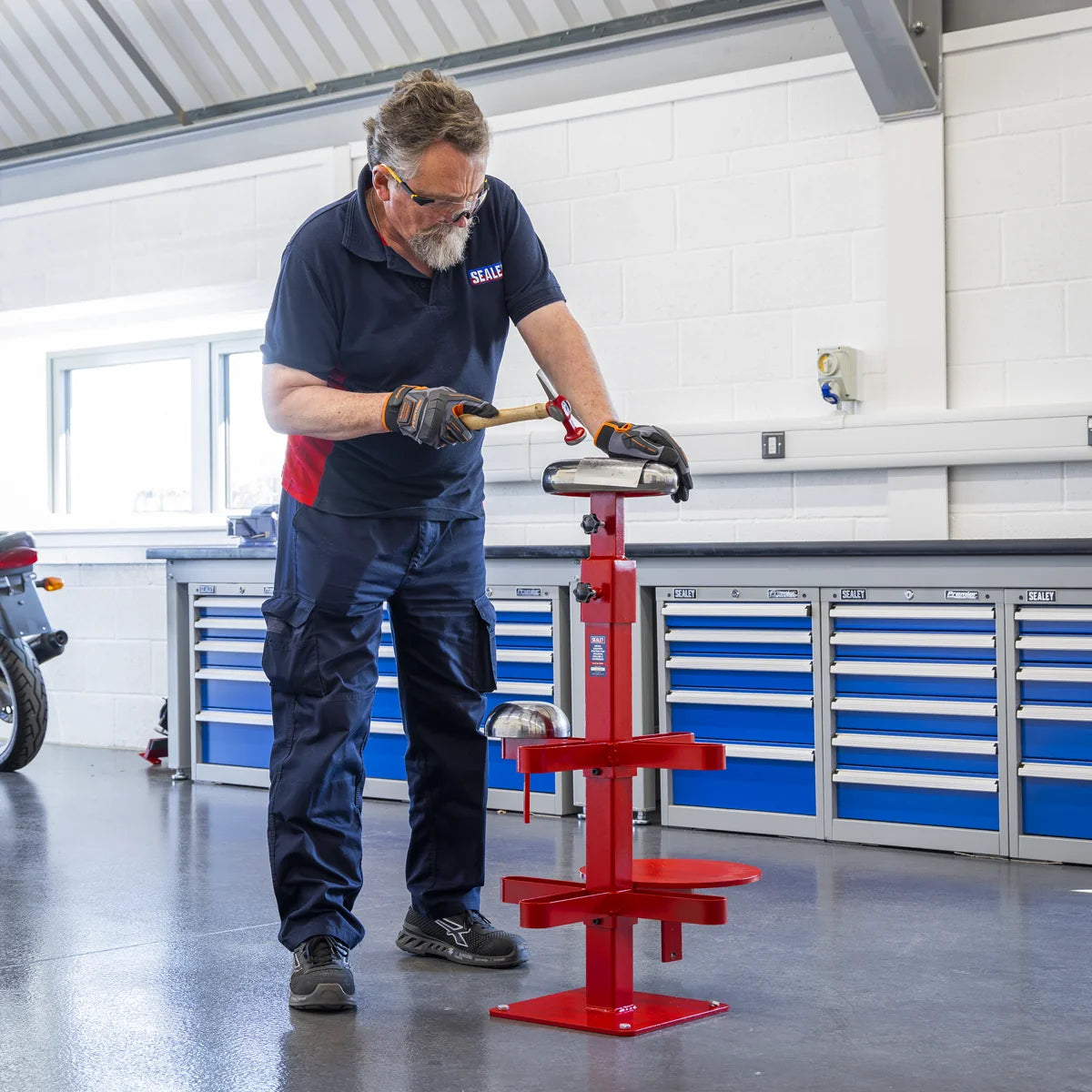 Sealey Tank Shaped Dolly MW13 8.9kg for Bodywork Metal Forming