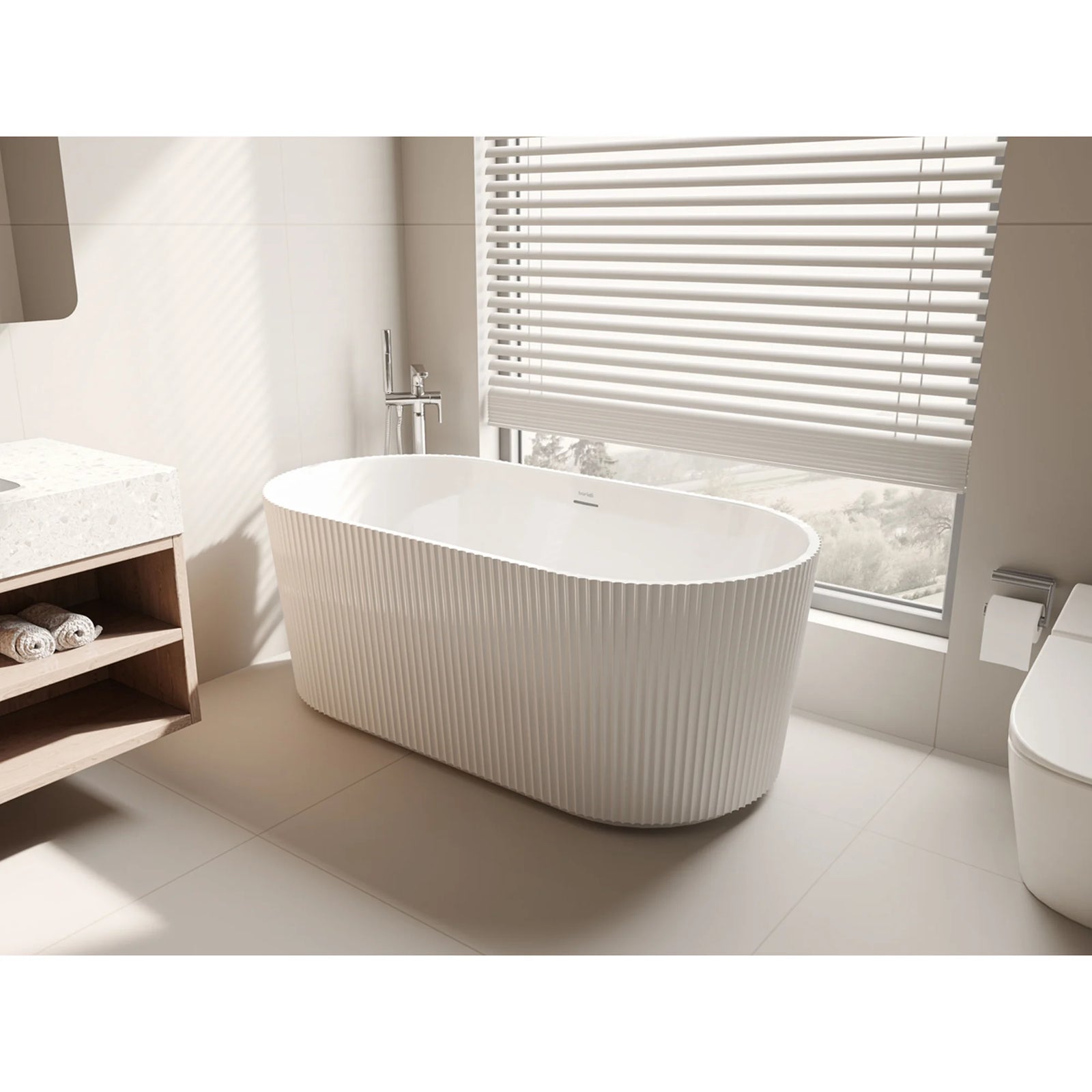 Baridi Double-Ended Fluted Bath 150cm Gloss White