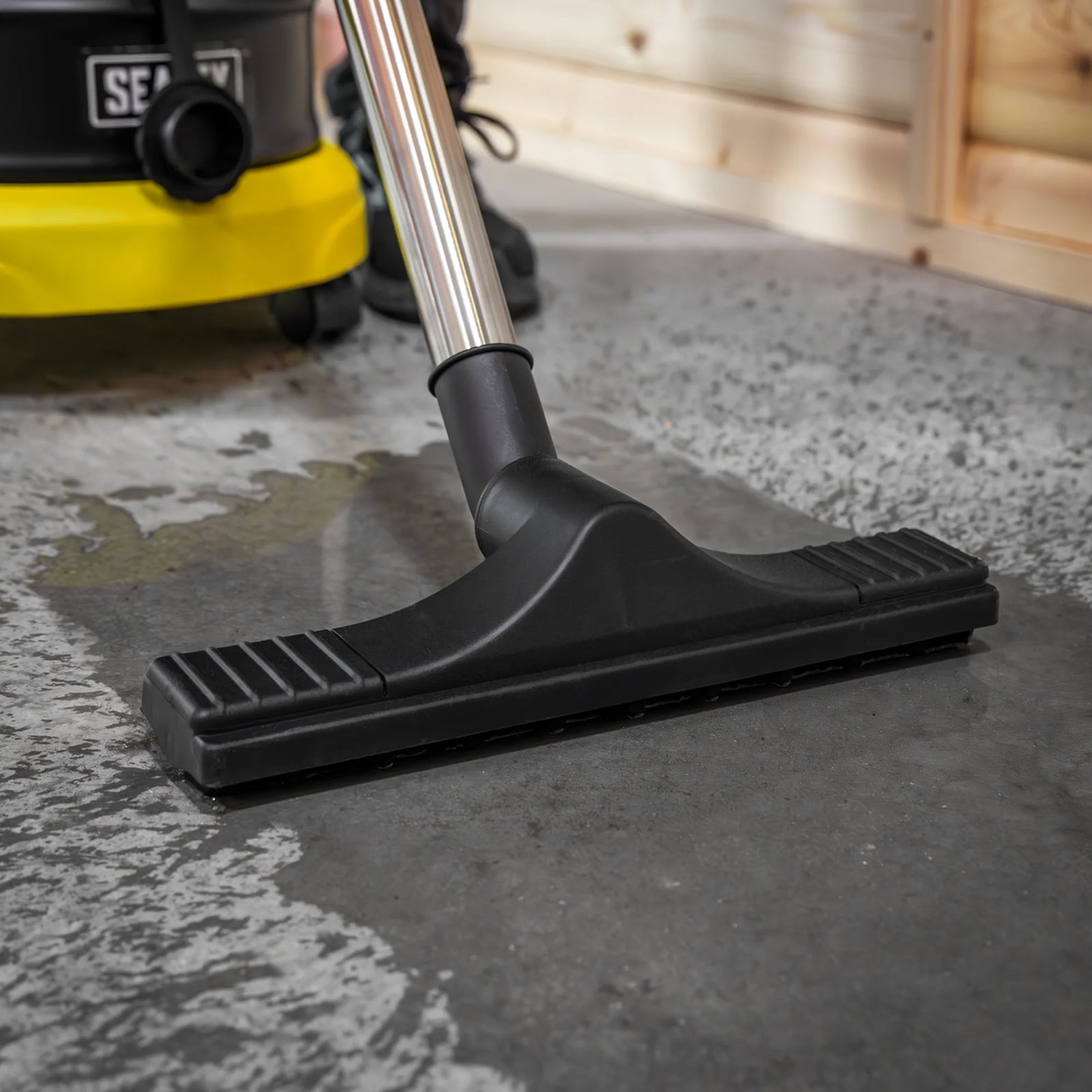 Sealey BuilderVac® Wet & Dry Vacuum Cleaner 15L 1000W 110V