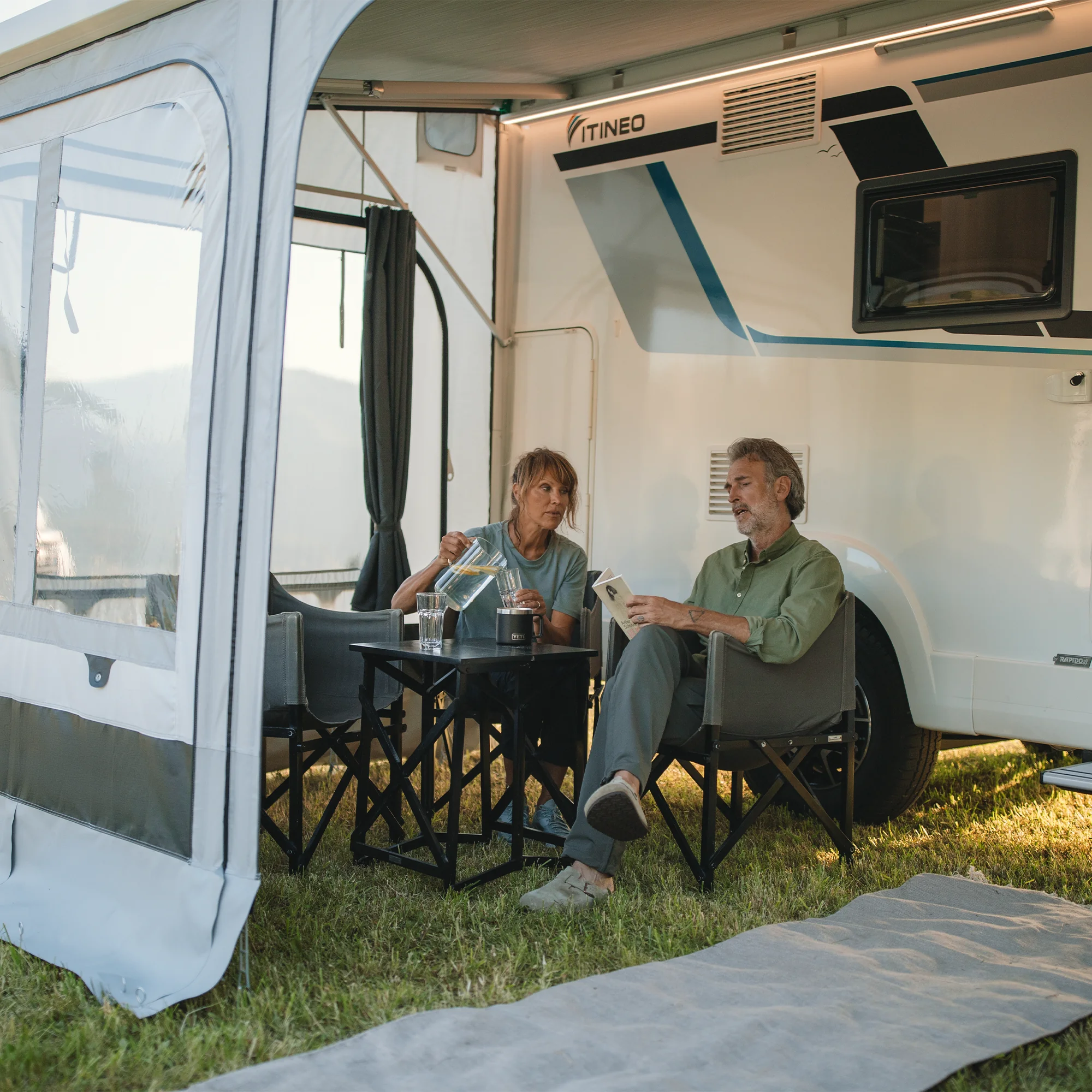 Thule Curtains - 301563