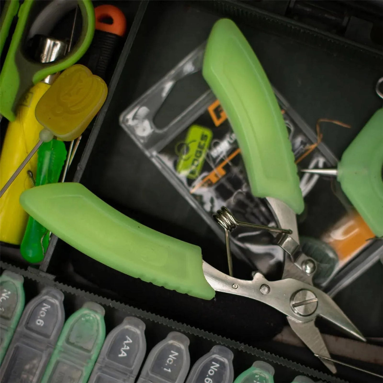RidgeMonkey Nite Glo Heavy Duty Snips - RMT431