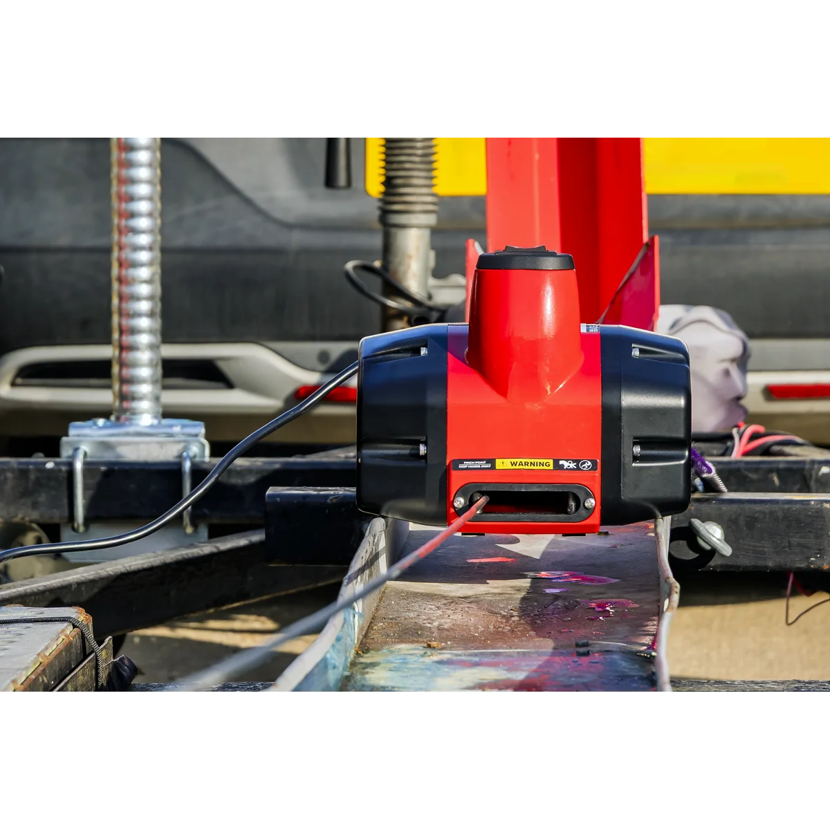 Sealey Portable Handheld Winch 500kg Pulling Force 230V