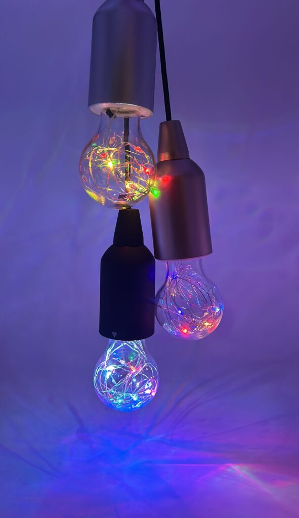 Set of 4 LED hanging lights Black