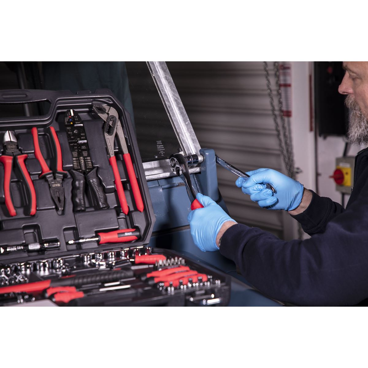 Sealey Mechanic's Tool Kit 100pc AK7400