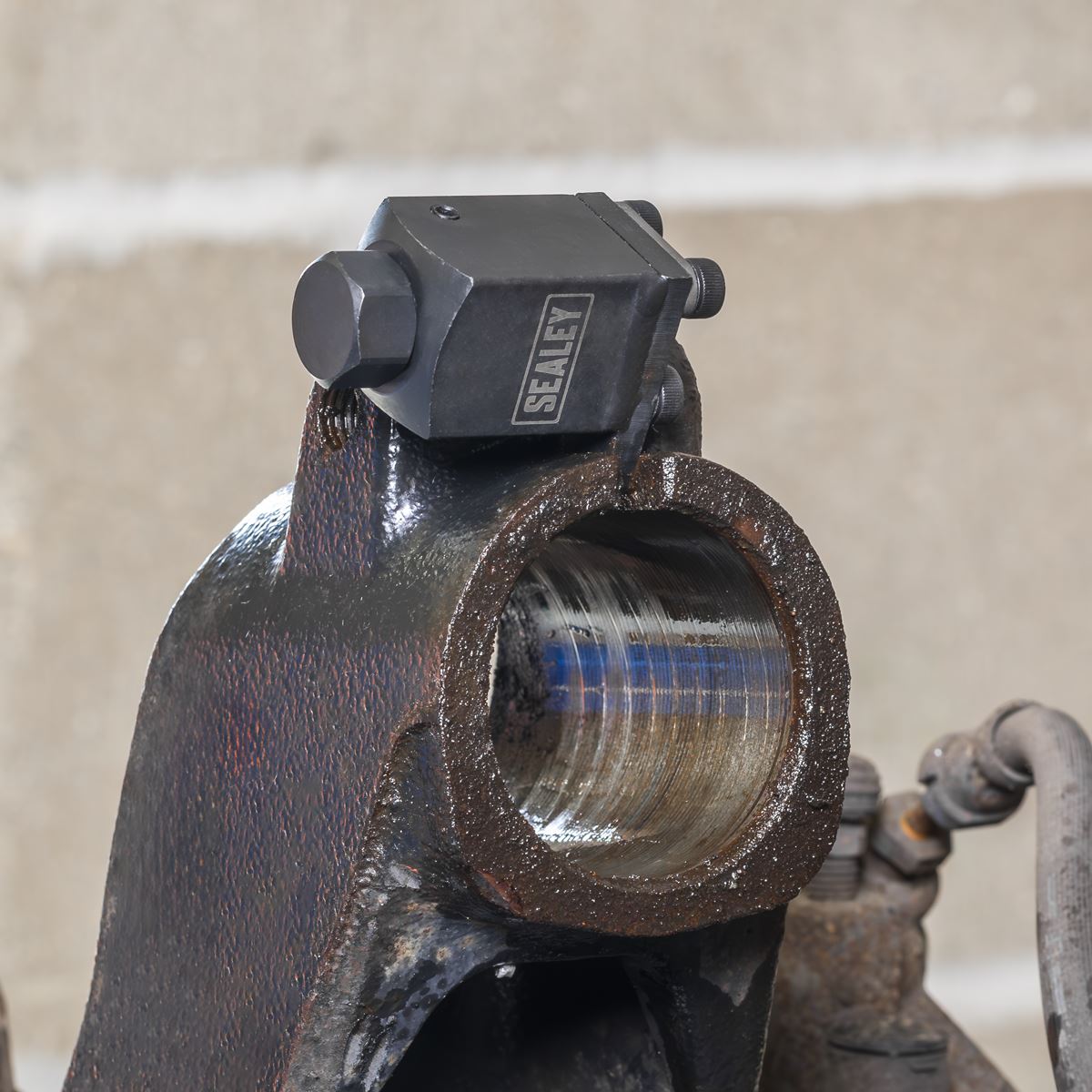 Sealey Suspension Split Hub Spreader VS391
