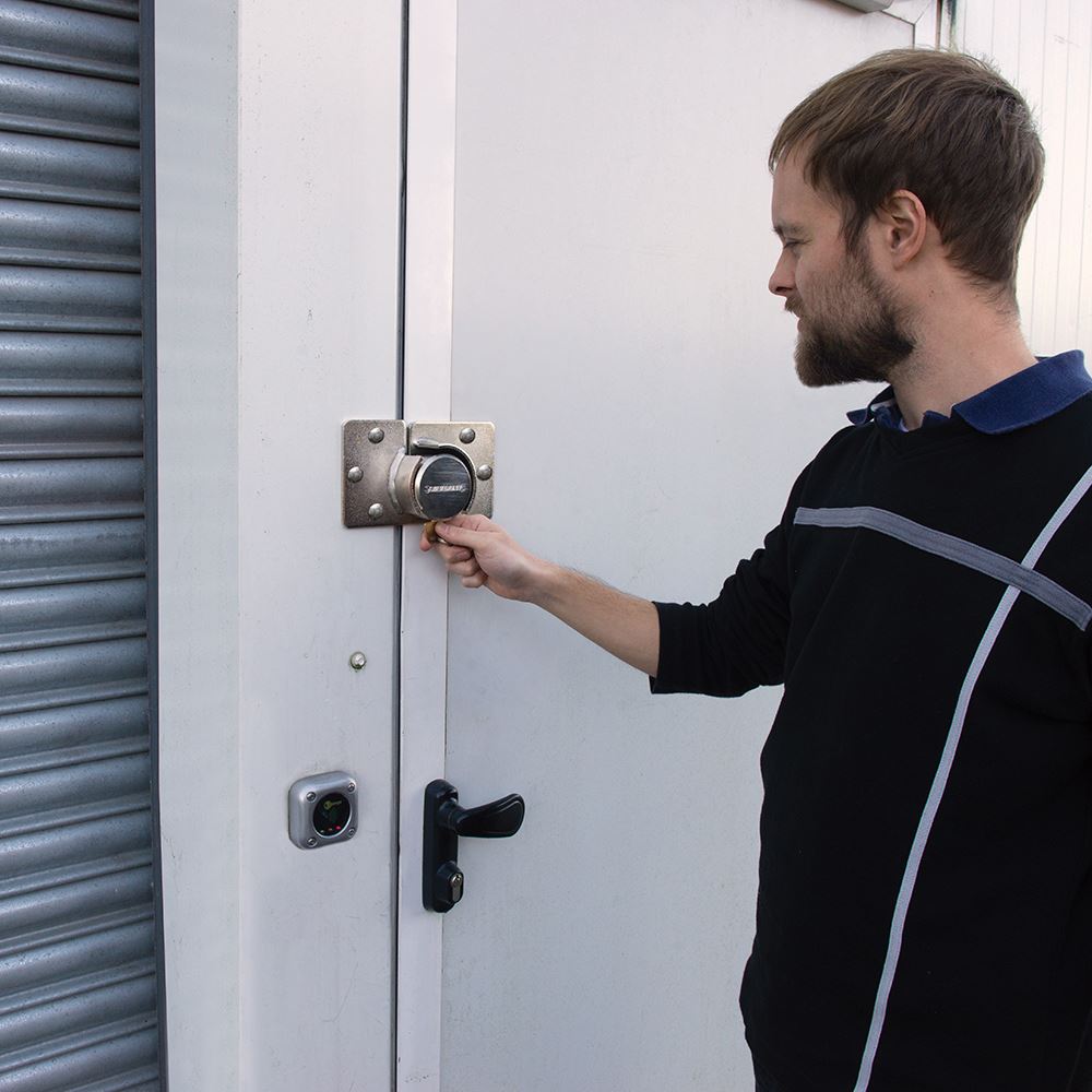 Silverline Heavy Duty Van Lock & Hasp 73mm