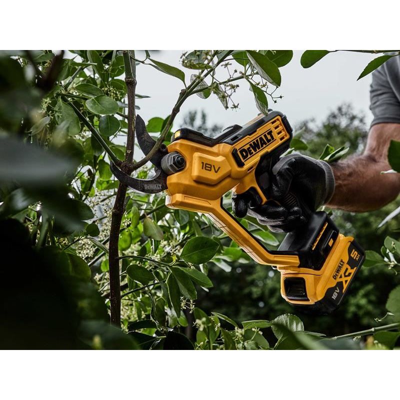Dewalt Power Tools DCMPP568P1 XR Pruner 18V 1 x 5.0Ah Li-ion