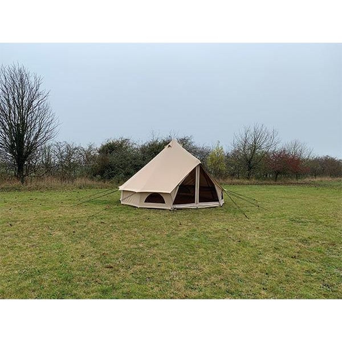 Signature Glamping Classic Bell Tent 7 Berth