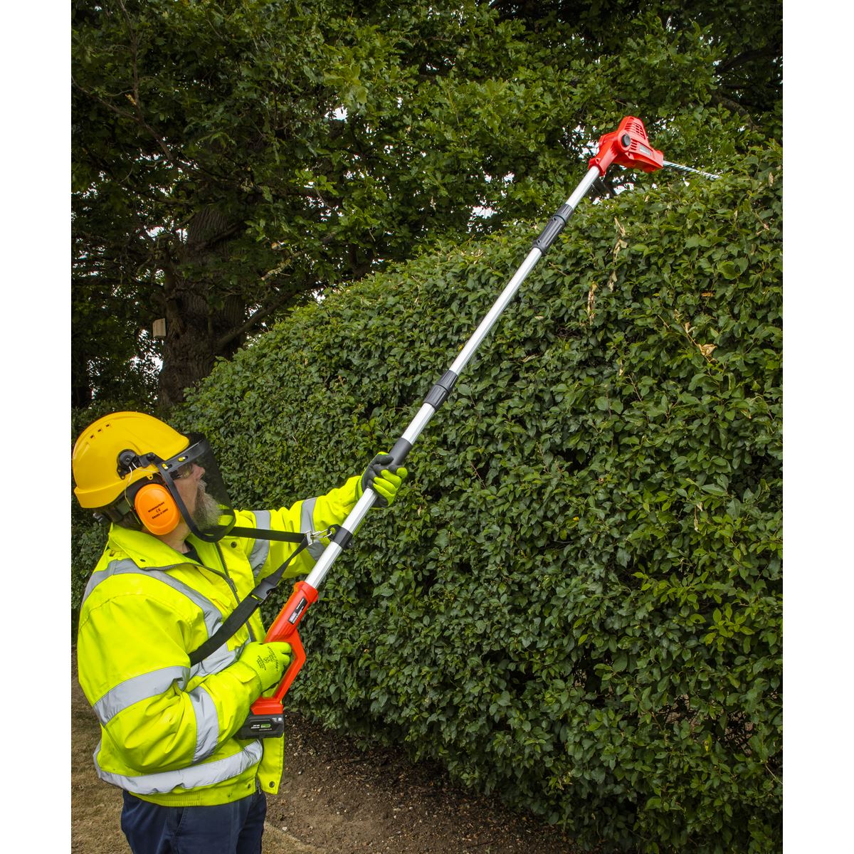 Sealey Pole Hedge Trimmer 20V SV20 Series Cordless  Body Only CP20VPHT