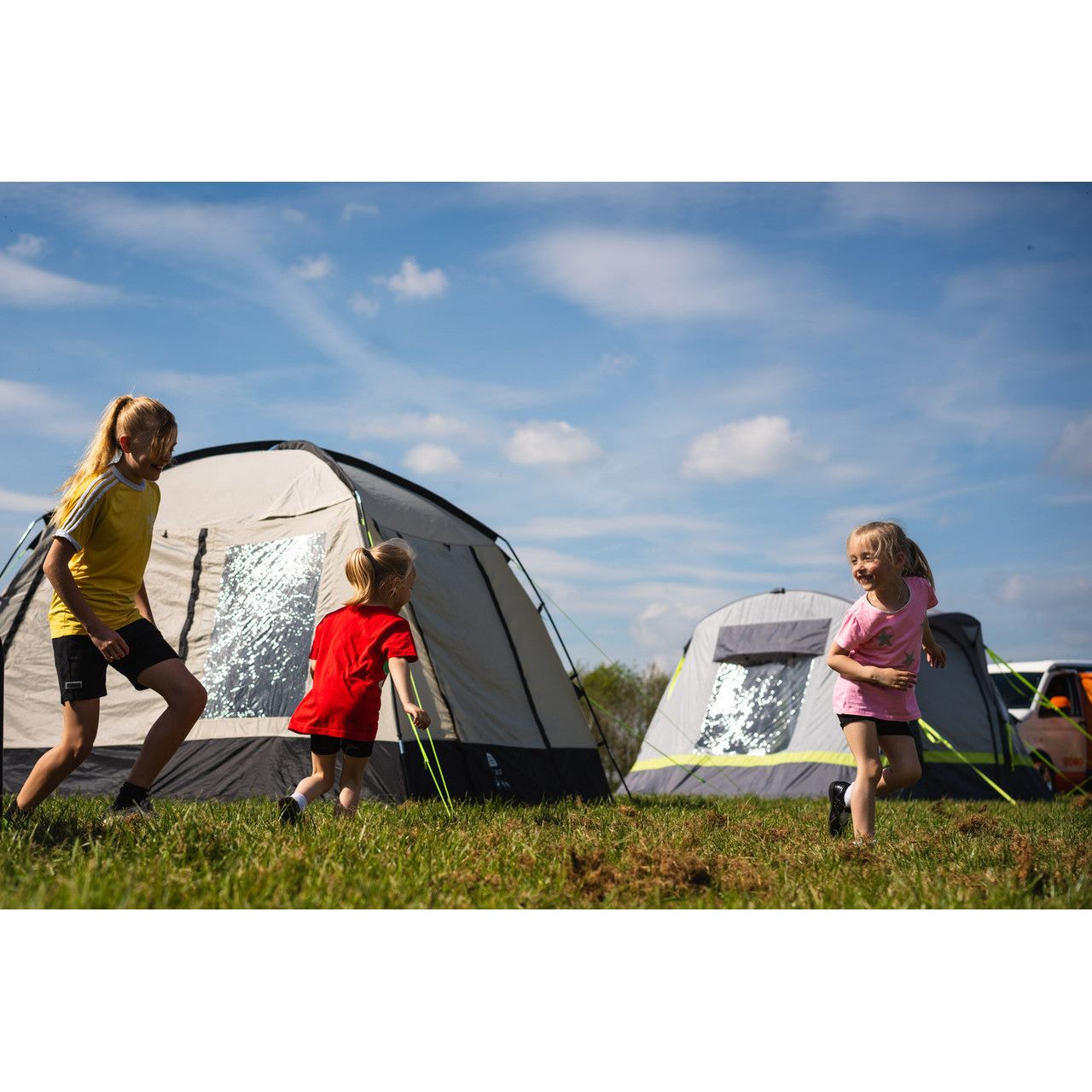 Olpro Cubo v2 - Campervan awning  (Fibreglass Poles)