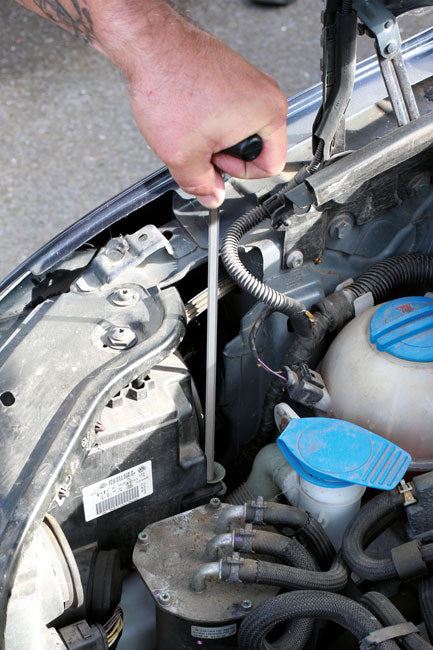 Laser Headlamp Adjustment Kit – VW Group