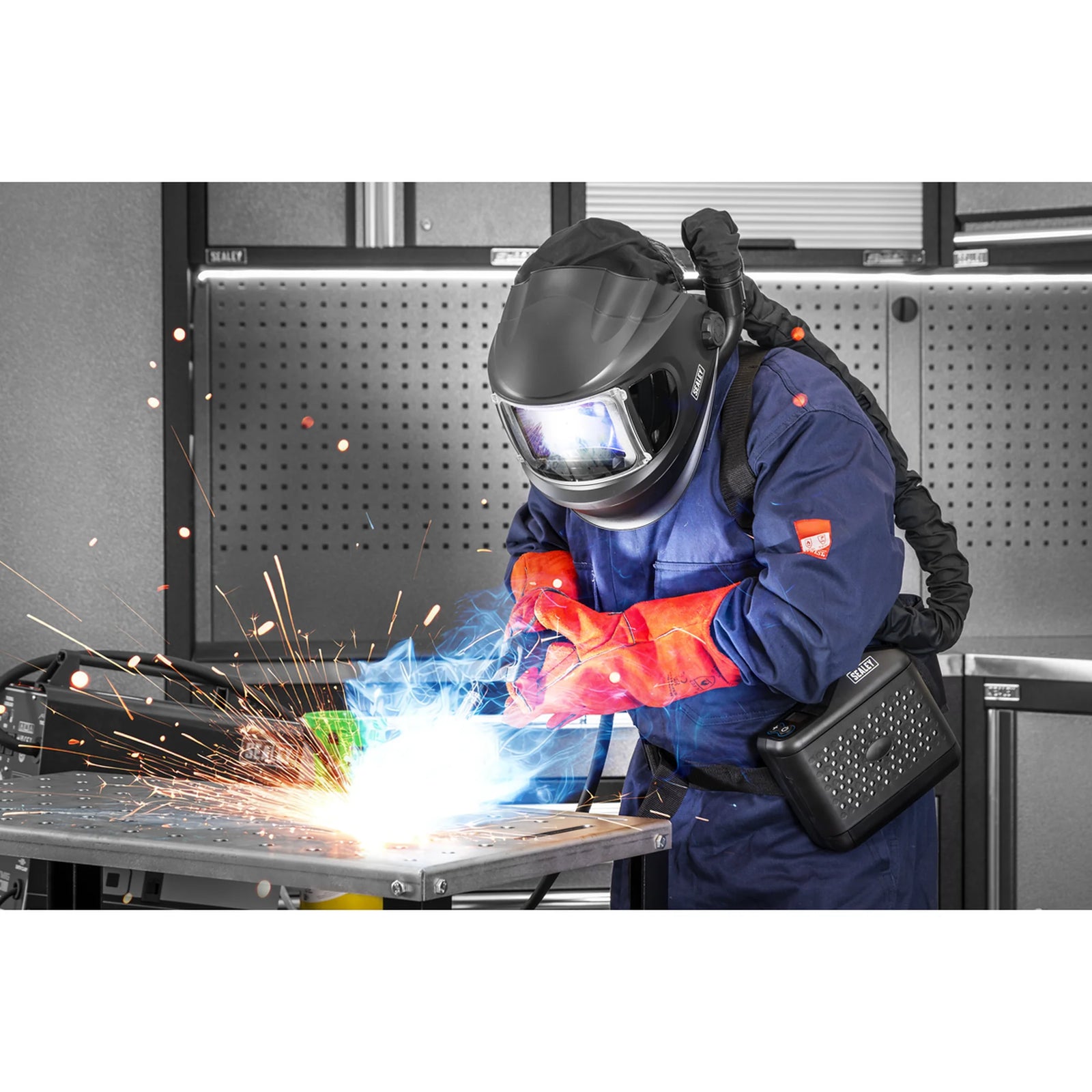 Sealey Auto Darkening Welding Helmet PWH618 with PAPR System