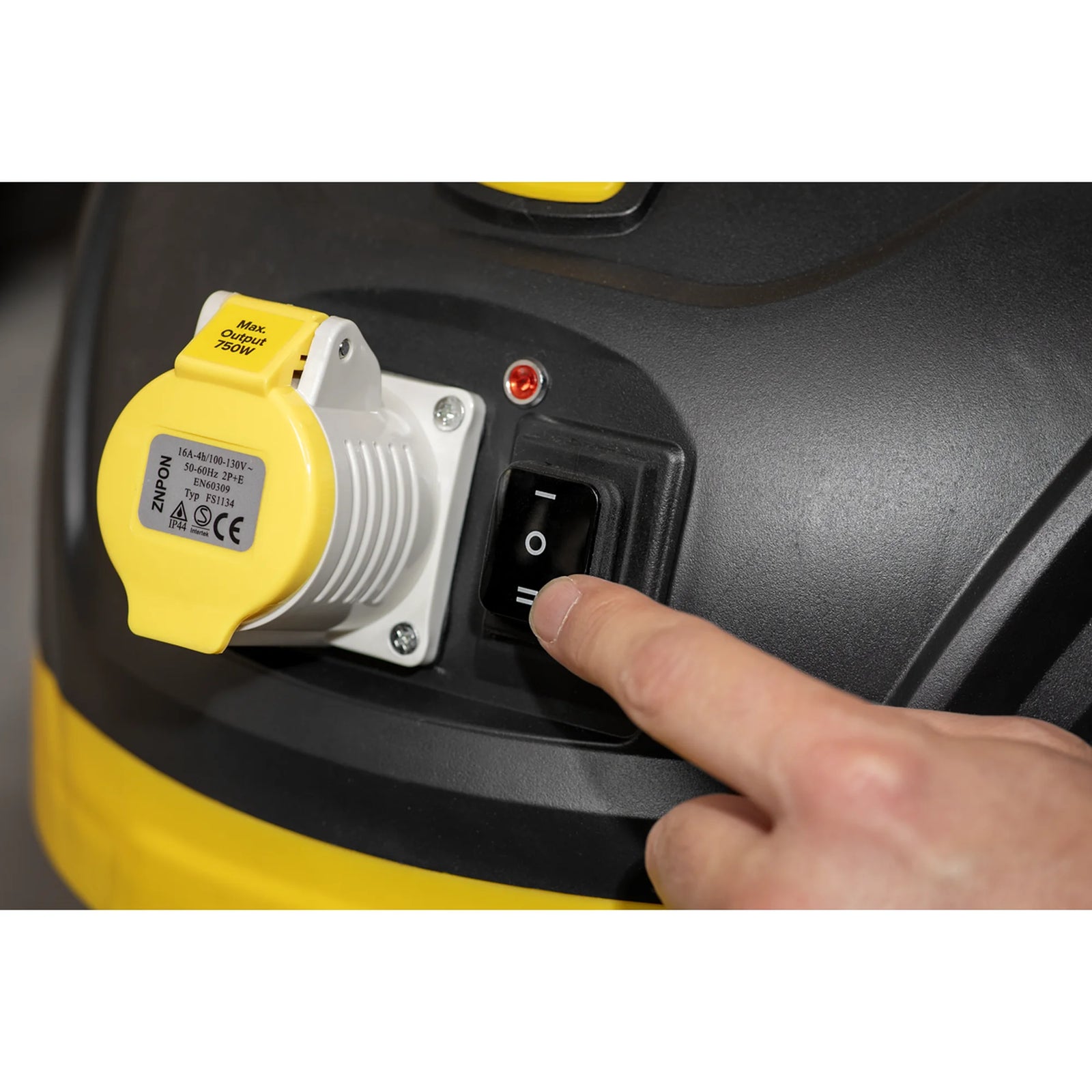 Sealey BuilderVac® Wet & Dry Vacuum Cleaner 15L 1000W 110V