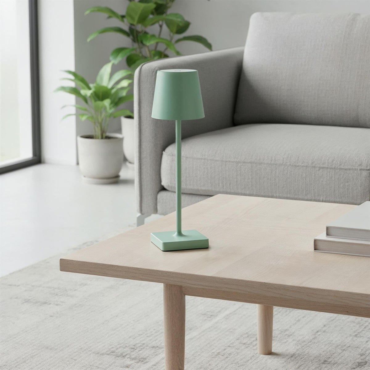 Leisurewize Caravan Camping Table Lamp - Lucia Green