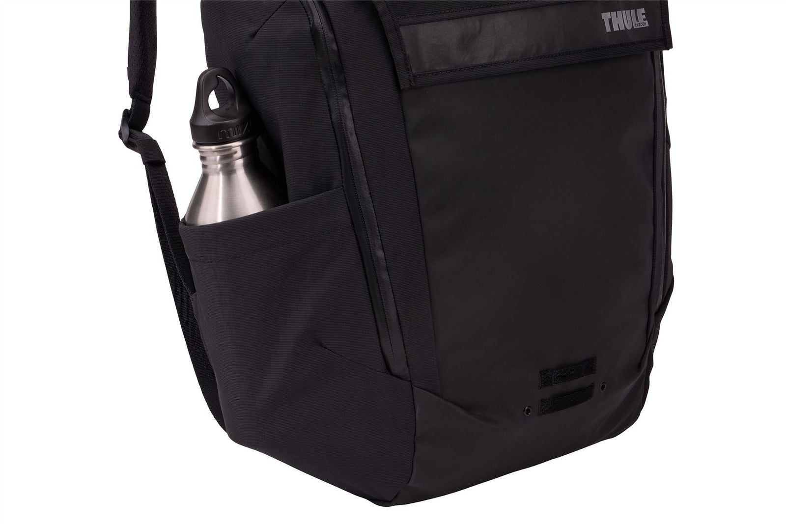 Thule Paramount bike commute backpack black 28L