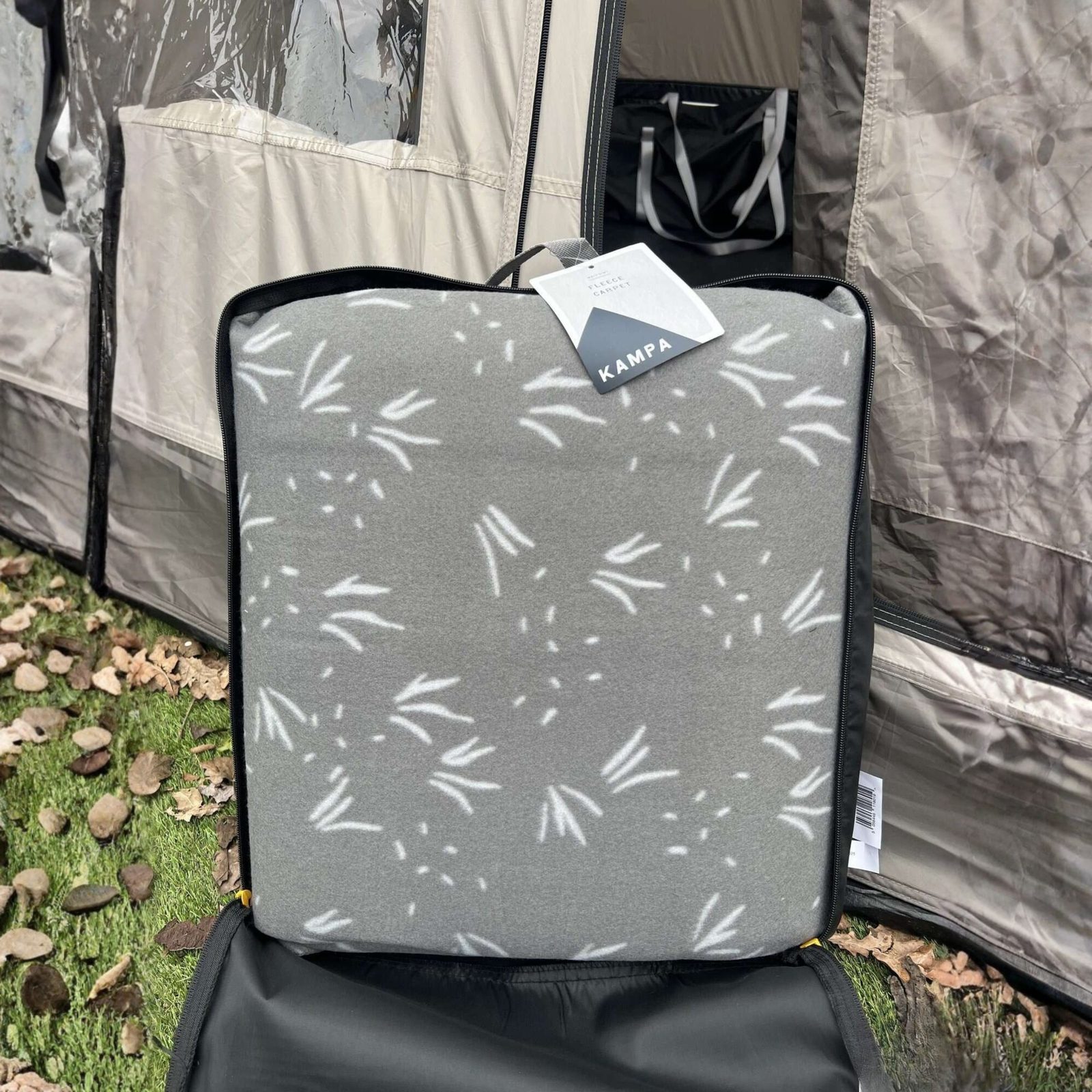 Kampa Fleece Carpet for Pineveil 04