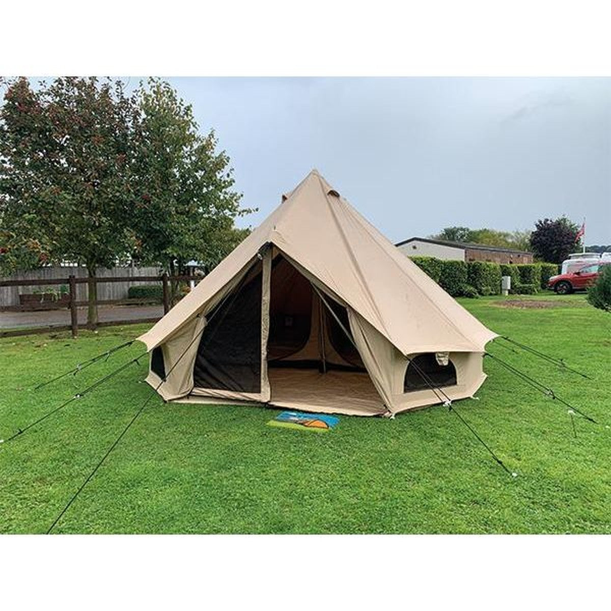 Quest Signature Glamping Classic Bell Tent 4M 6 Berth