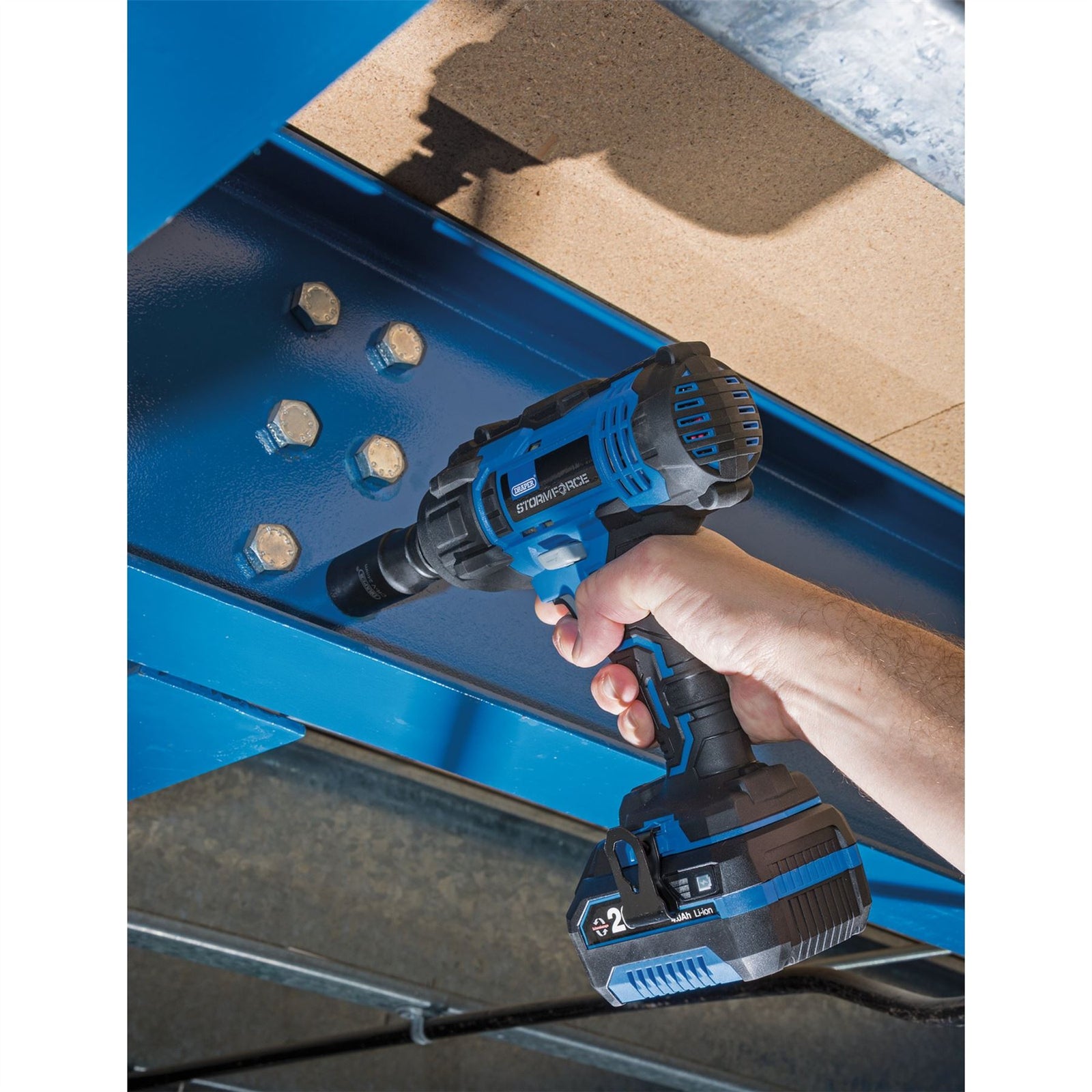 Draper Storm Force 20V Mid-Torque Impact Wrench, 1/2" Sq. Dr., 400Nm, 1 x 4.0Ah