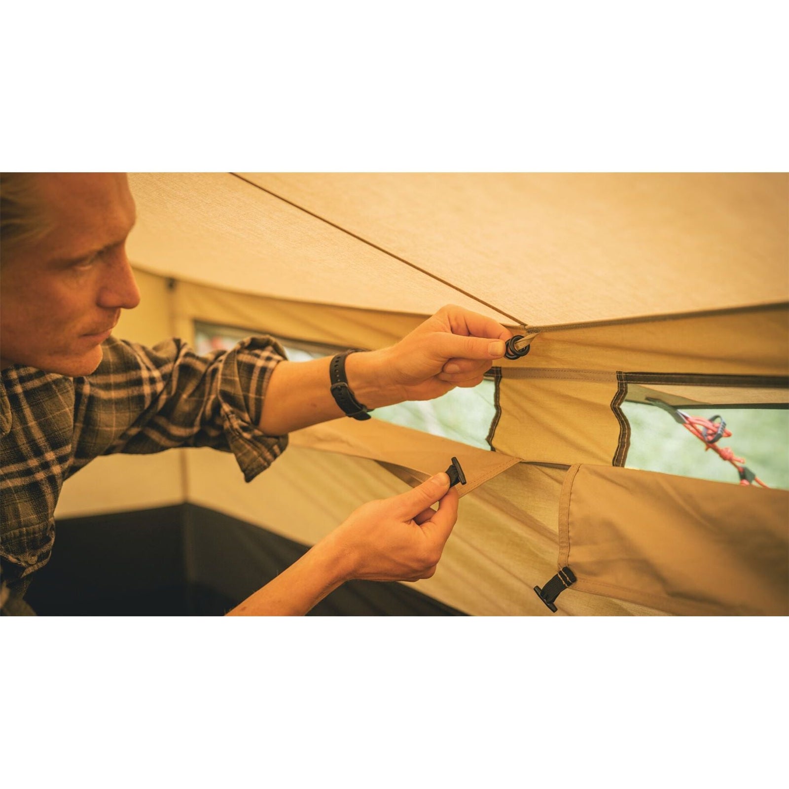 Robens Yukon Shelter 4 Berth Poled Tent