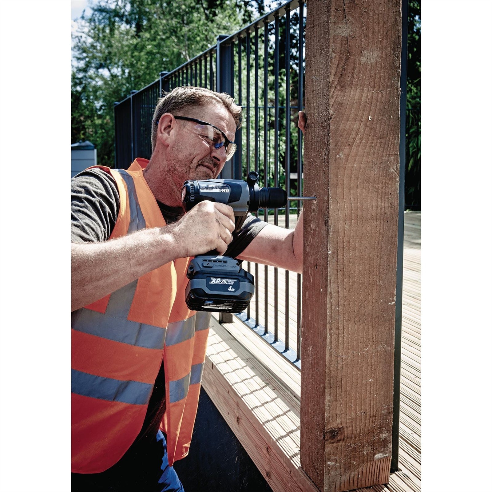 Draper XP20 20V Brushless Combi Drill, 135Nm, 1 x 4.0Ah Battery, 1 x Fast Charge