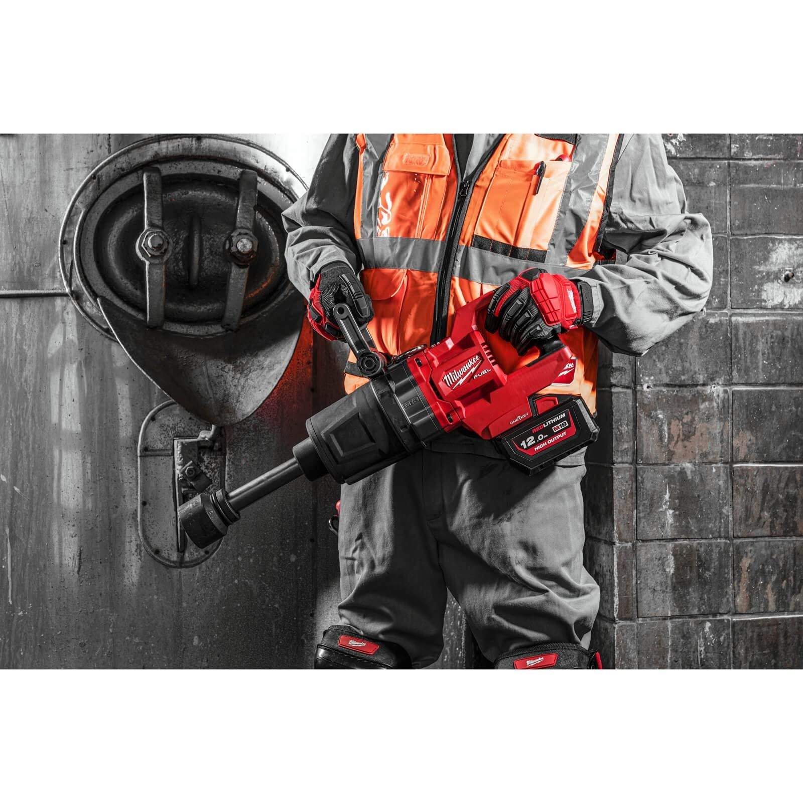 Milwaukee M18 FUEL ONE-KEY 1in. High Torque D-Handle Impact Wrench With Friction Ring And Extended Anvil
