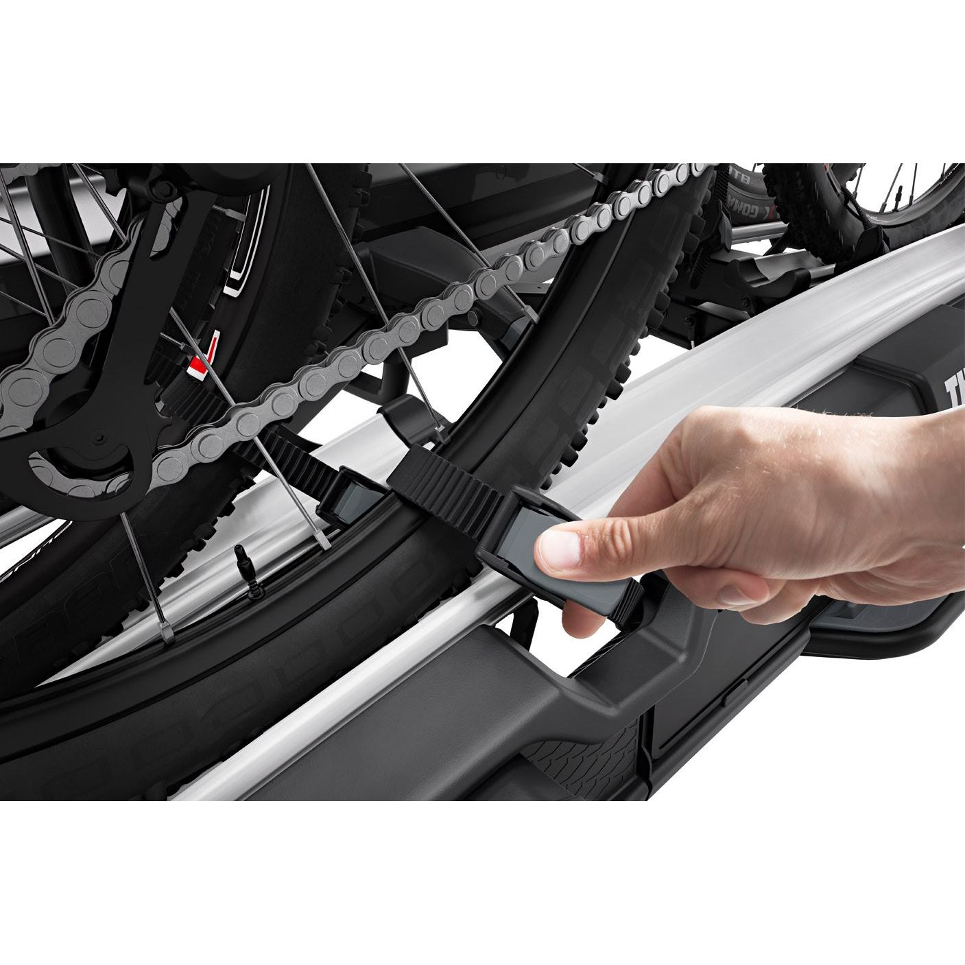 Thule Velo Space XT three-bike platform towbar bike rack black/aluminium Towbar Bike Rack