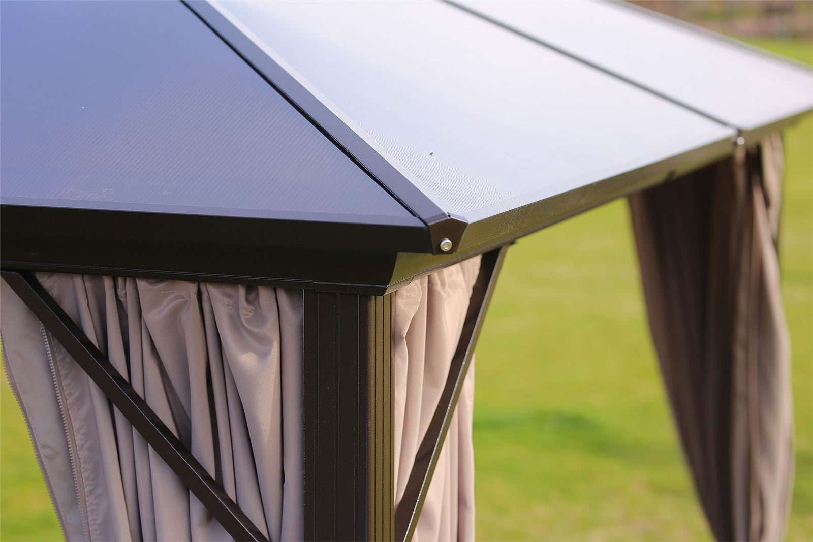 Quest Florida Gazebo (3x4)