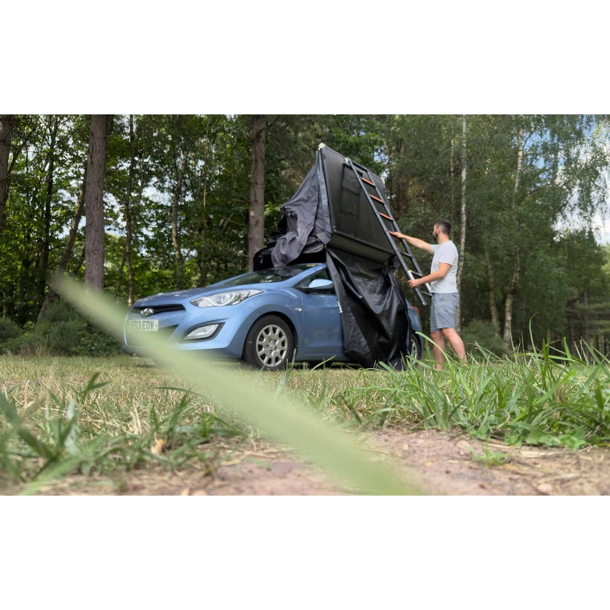 RoofBunk Explorer Soft Shell Roof Tent