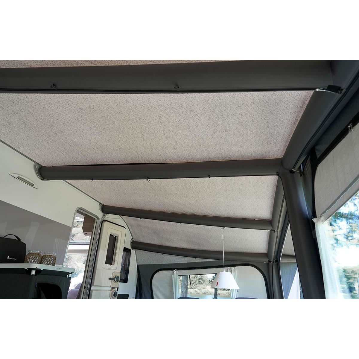 Isabella Ventura AIR Nova A975/G18 Caravan Awning