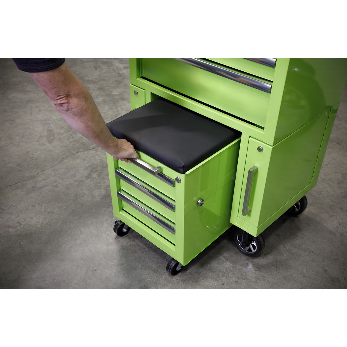 Sealey Rollcab & Utility Seat Kit with Creeper 4pc AP556CSHVKIT