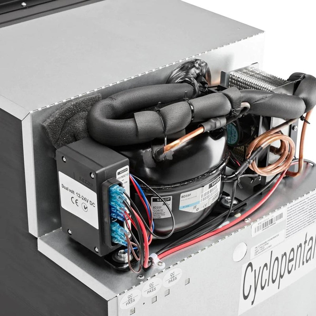Indel B OFF Elite 85 Mid-Sized Compressor Fridge (85 Litre / 12/24V)