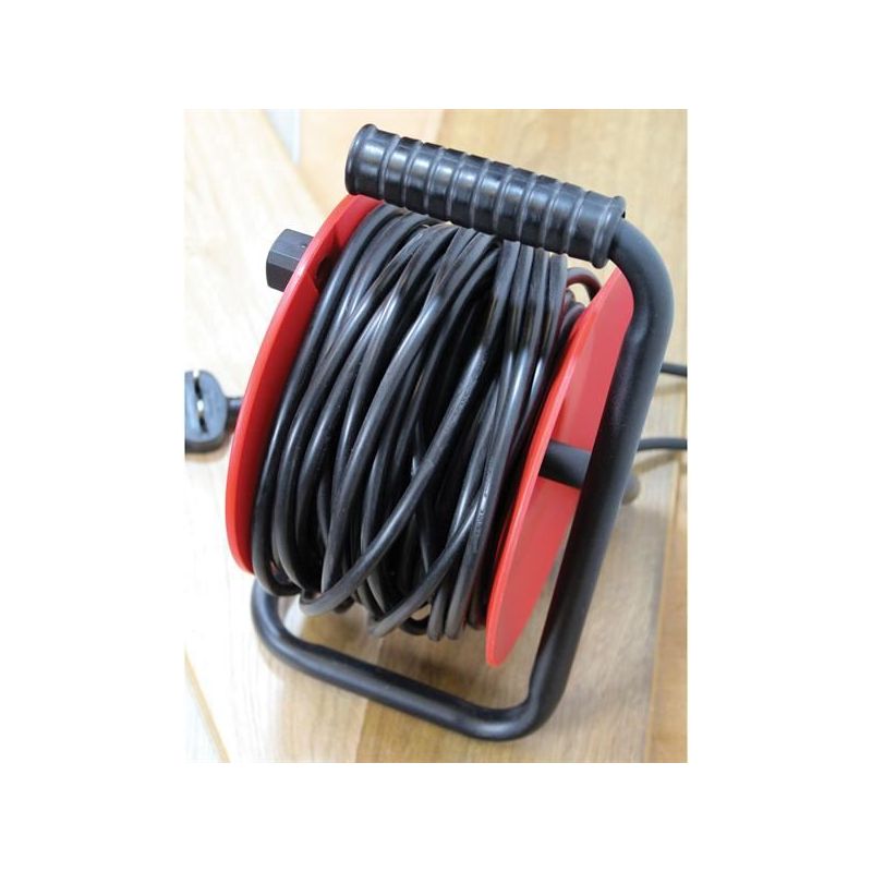 Faithfull Power Plus Open Drum Cable Reel 240V 13A 2-Socket 25m
