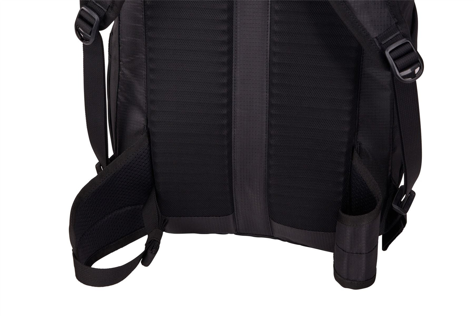 Thule AllTrail 25L daypack with rain cover black