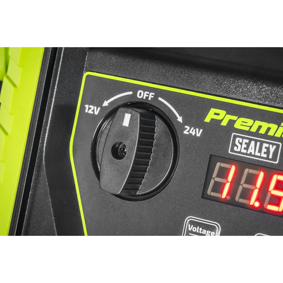 Sealey Premier 12/24V RoadStart Jump Starter 4400A Peak Amps