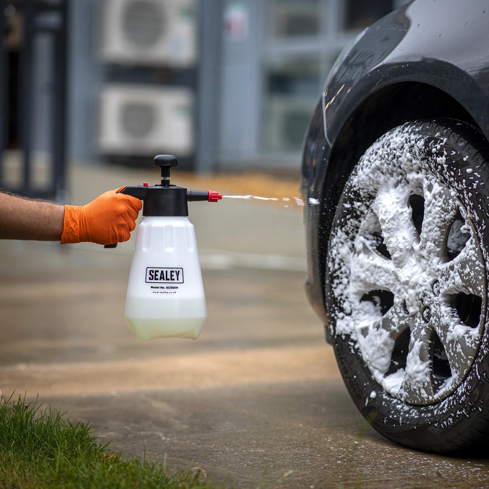Sealey Snow Foaming Pressure Sprayer 2L SCSG09