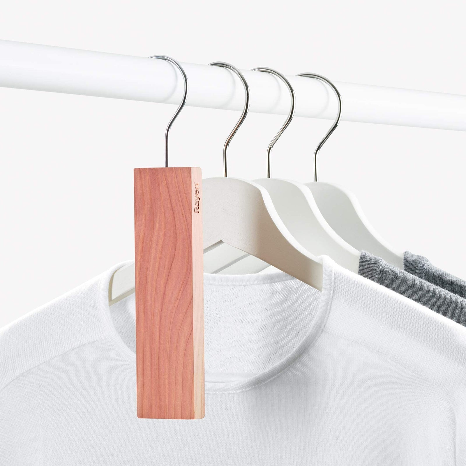 Cedar Hang Ups 240001