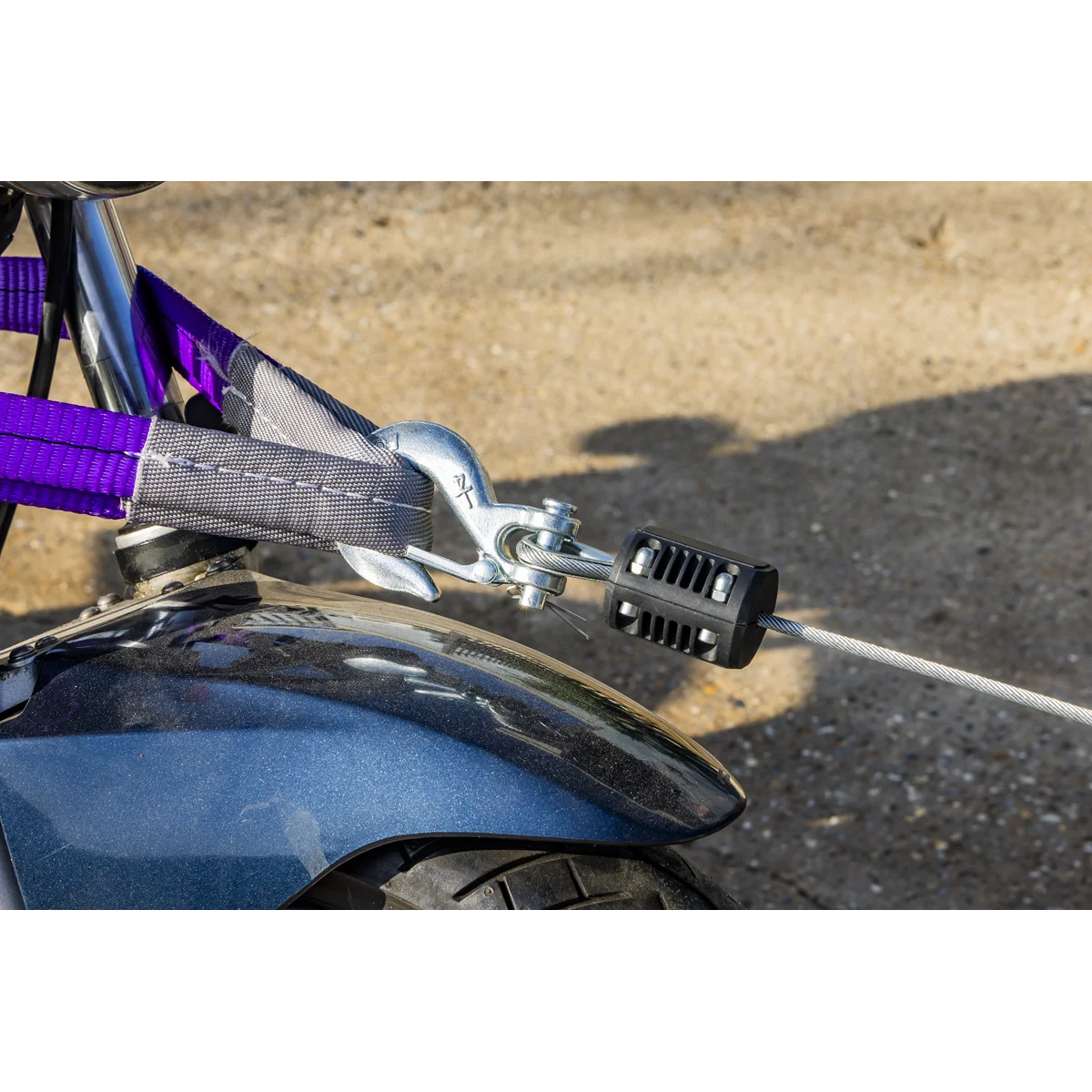 Sealey Portable Handheld Winch 500kg Pulling Force 230V