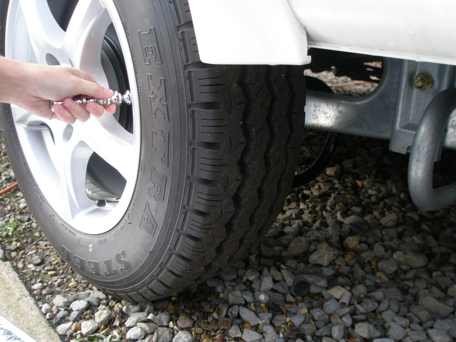 Compact C Wheelclamp for Alloy and Steel Wheels