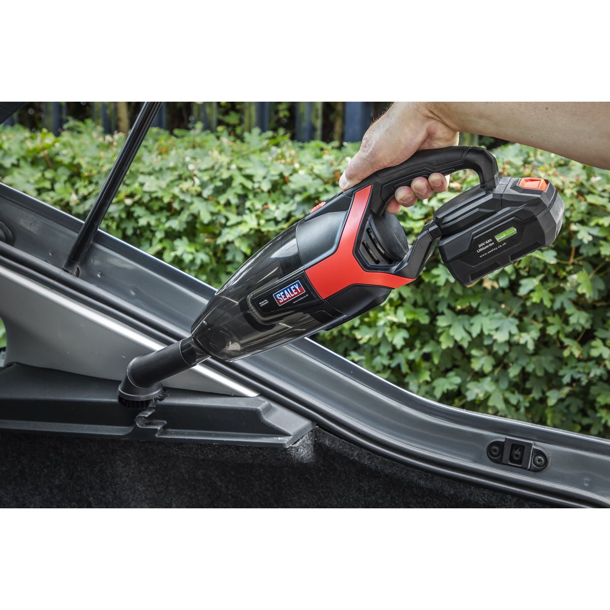 Sealey Cordless Handheld Vacuum Cleaner 650ml 20V SV20 Series Body Only