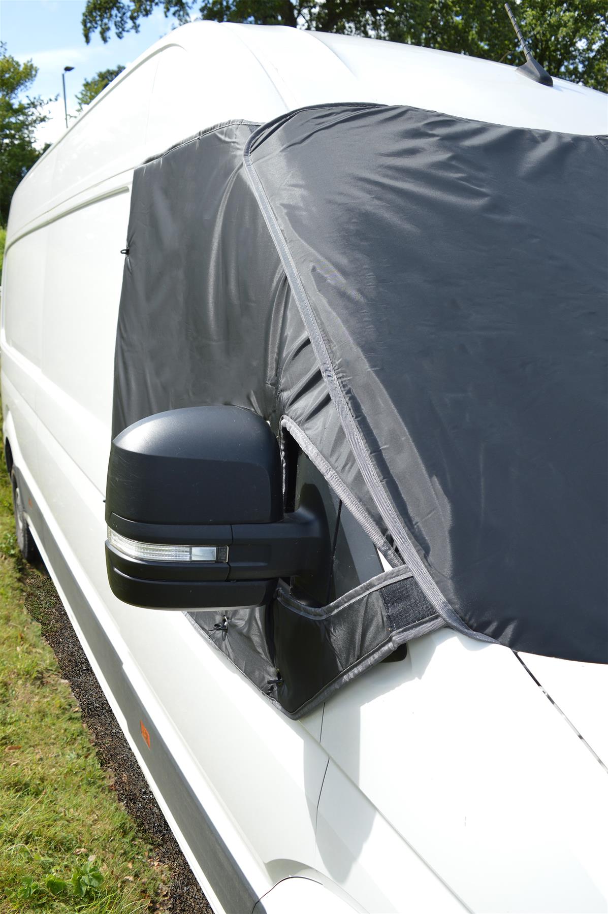 Maypole External Blackout Screen for Volkswagen Crafter