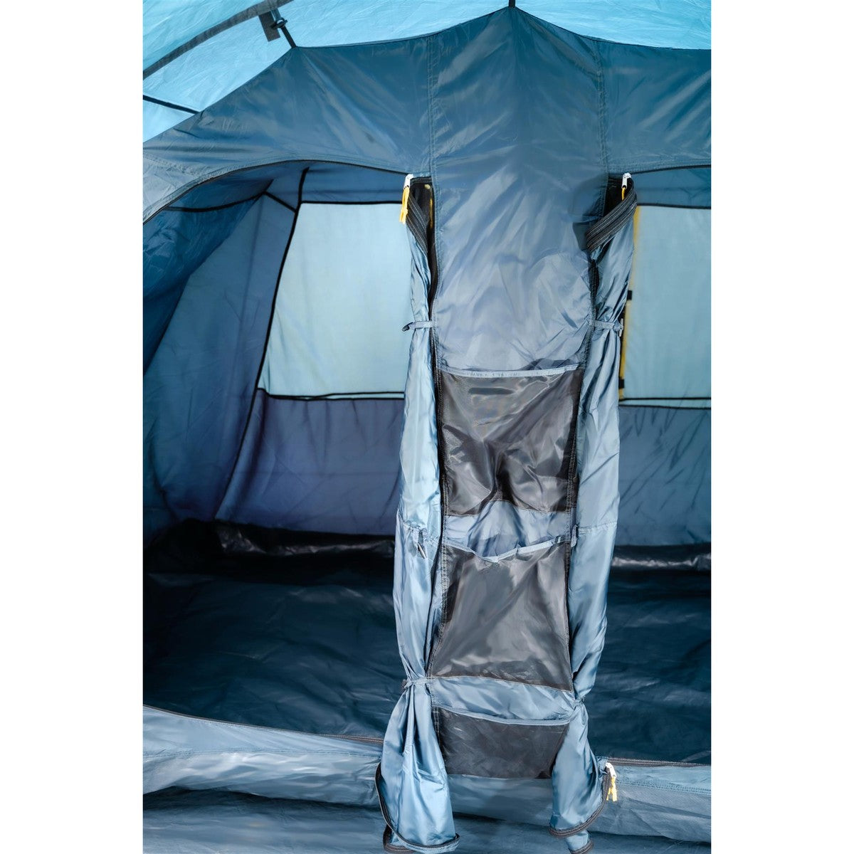Maypole Bewdley  4 Person Tunnel Tent  (Poled) - 480 x 280 x 190cm