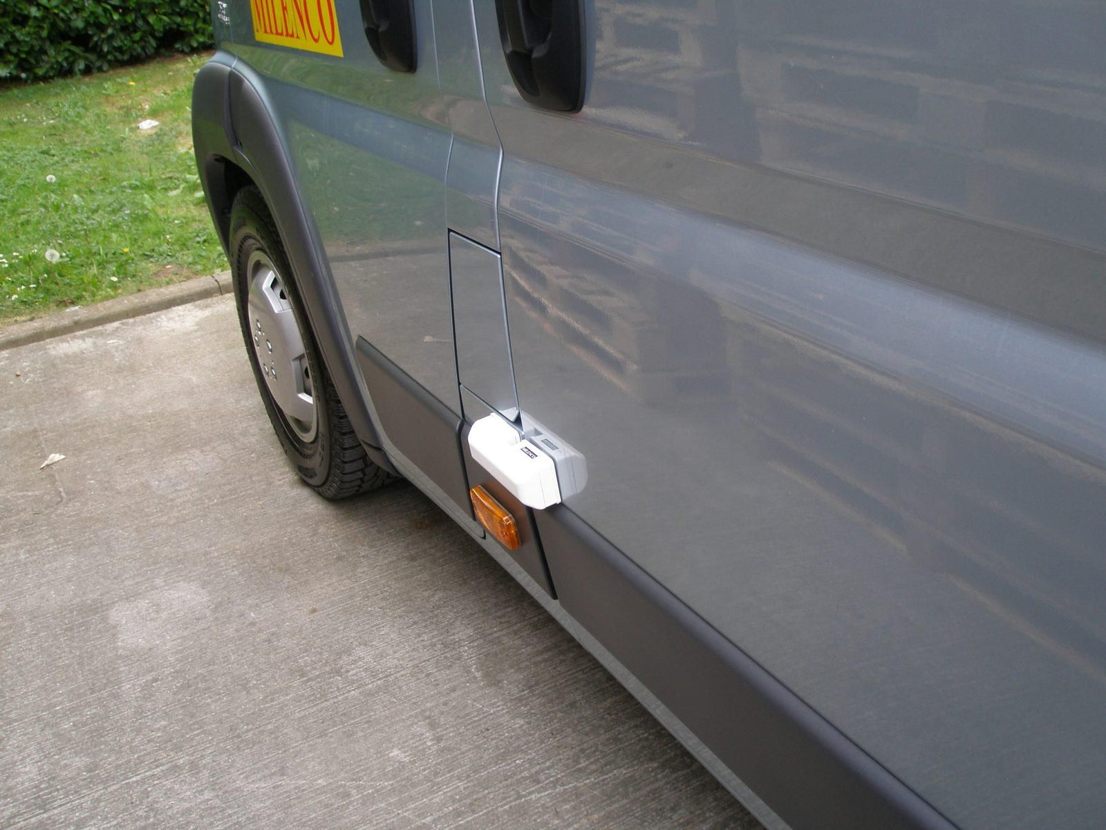 Milenco High-Security Van Door Lock – Twin Pack (Rear & Sliding Doors, Anti-Bump, Locks Open/Closed) – SKU 3063