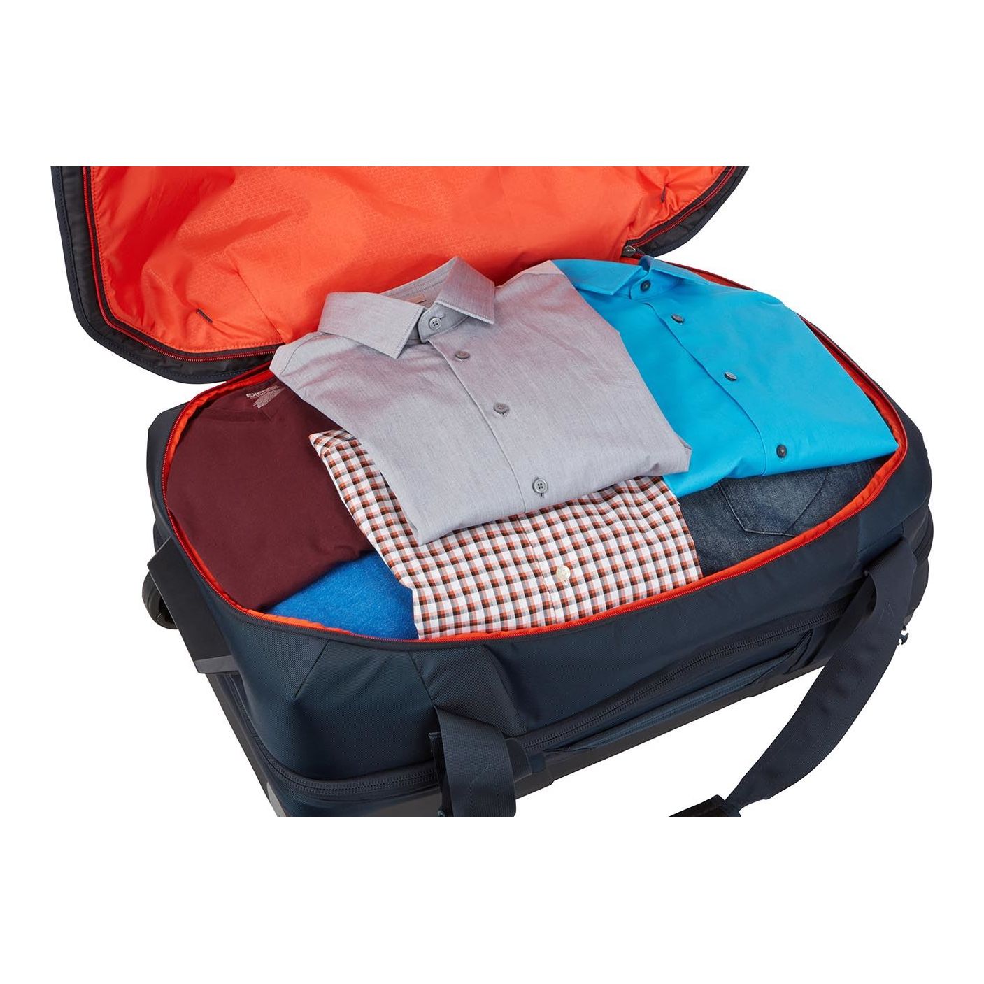Thule Subterra Wheeled Duffel Bag 70 cm/28" Mineral Blue Travel and Duffel Bag