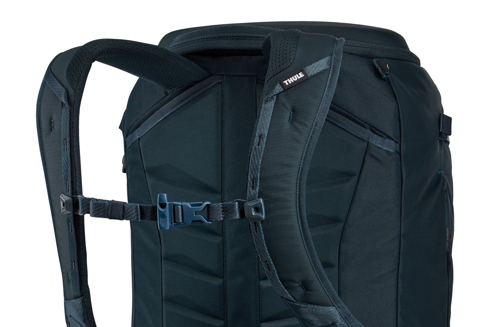 Thule Landmark 40L travel pack darkest blue