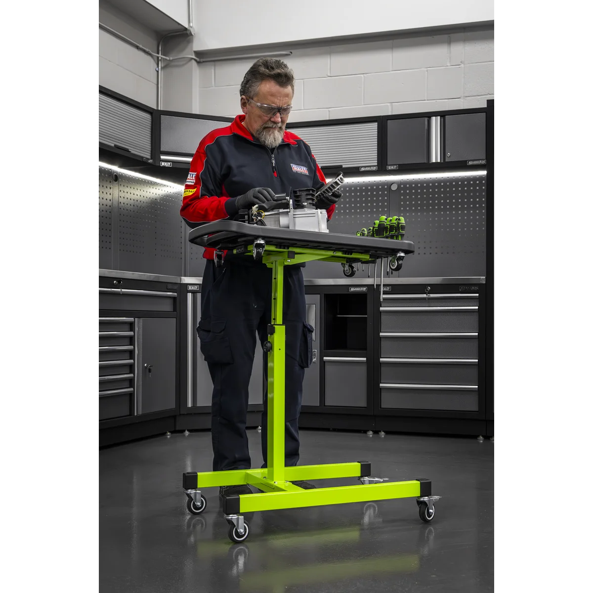 Sealey Adjustable-Height Mobile Workstation AP201 775-1200mm