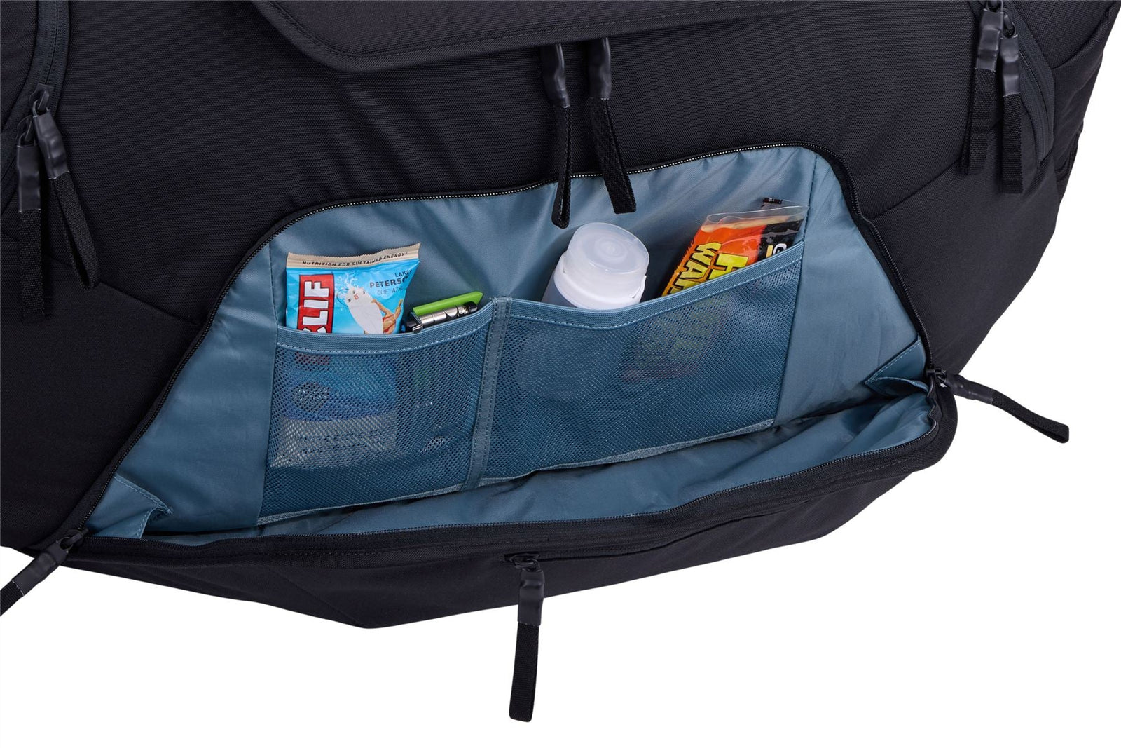 Thule RoundTrip ski and snowboard duffel 80L Black