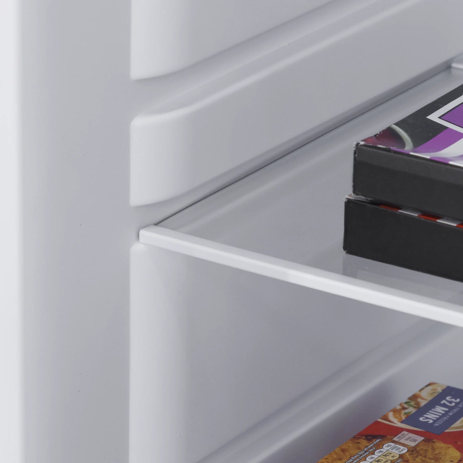 Baridi Freestanding Larder Fridge DH322 241L White