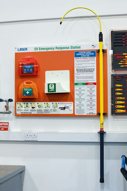 Laser EV Emergency Response Station c/w Electric Burns Kit, First Aid Kit, Bracket for Defibrillator