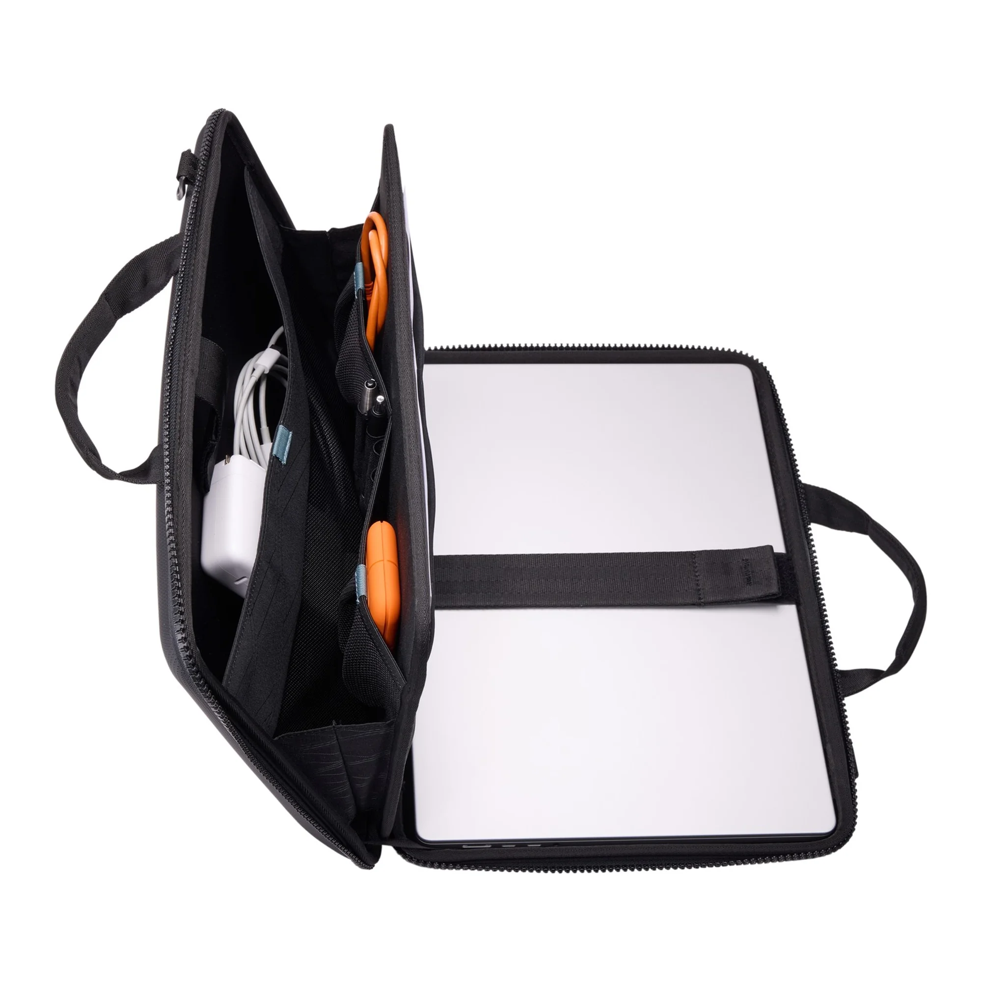 Thule Gauntlet Laptop Bag 16" Rugged Protection